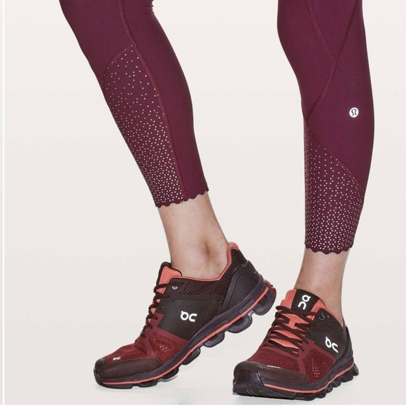 Lululemon Tight Stuff Tight II 25" Burgundy Maroon Size 2 Reflective - Picture 7 of 12